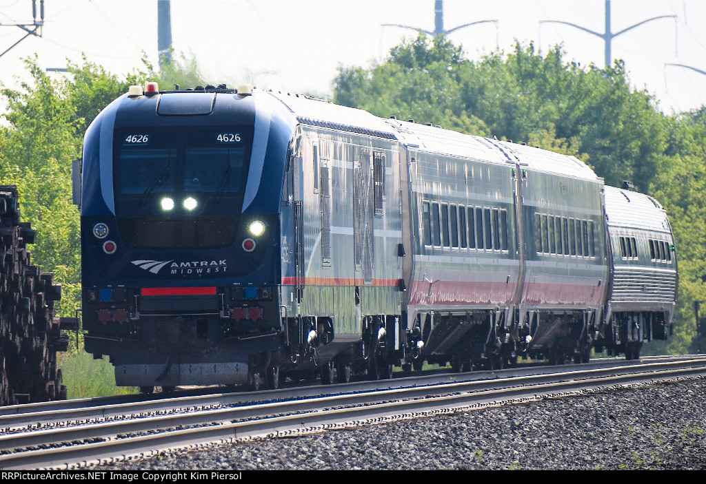 IDTX 4626 Amtrak Midwest Illinois Zephyr